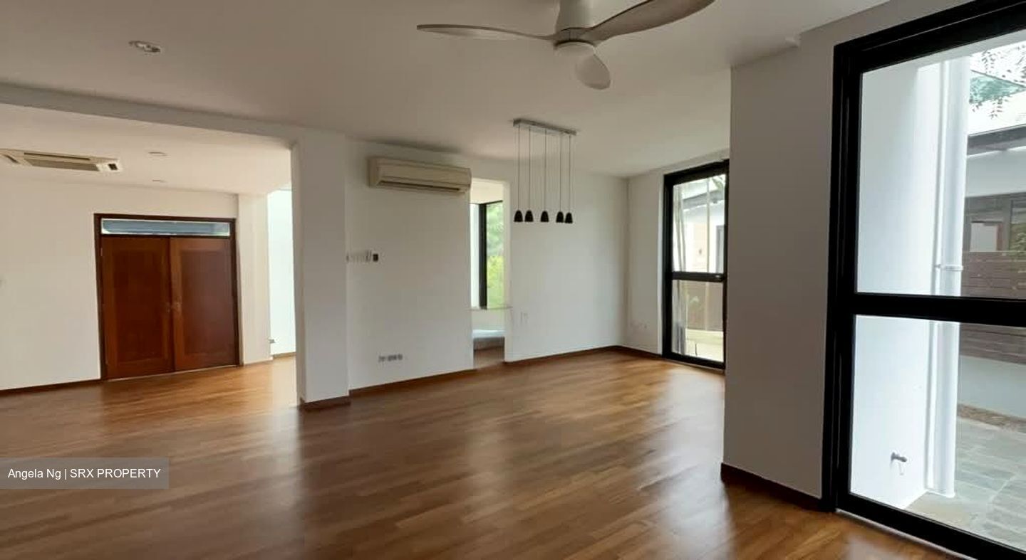 Duchess Avenue (D10), Semi-Detached #586155071